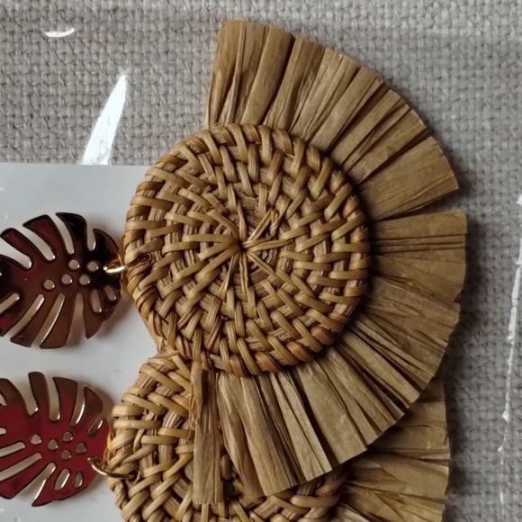 Women Rattan Earrings Big Lightweight Geometric Straw New - Picture 2 of 7